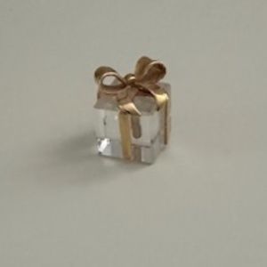 Swarovski Crystal Memories Classics "Present"